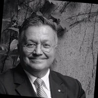 Dr. Savas Tumis