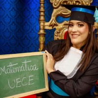 Maria Caroline Candido