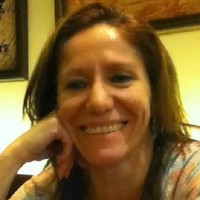 Ana Claudia Medeiros Borges