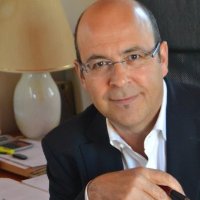 Dr Esteban Delgado, Phd, Frsph, Mae