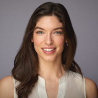 Alexandra Lang