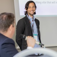 Kevin Libbos, Mba