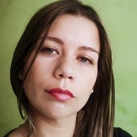 Yina R.