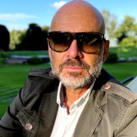 Stefan Riek
