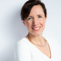 Dr. Silke Behne