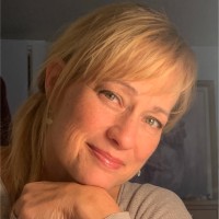 Jennifer Packham