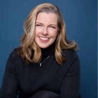 Nicole, Schultz