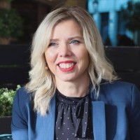 Martina Burešová, Efa