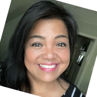 Liza Xayachack, Cam
