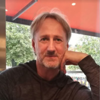 Patrik Hållander