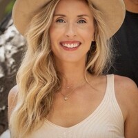 Lauren Ursch, M.S., Nbc-Hwc, Ryt