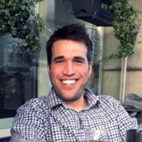 Tom Scott
