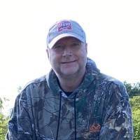 Lorne Esau