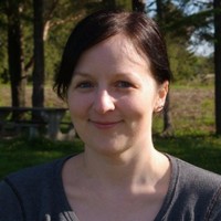 Sarah Graves