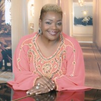 Sandra James