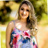Carol Váz