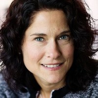 Louise Dominique