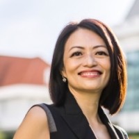 Janice Lum 林函蓁 Leadership Coach Educator Artist
