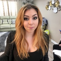Cayla Bastian