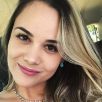 Aline Betinardi