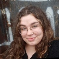 Adrianna Holley