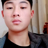 潘思源