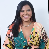 Camila Cabral