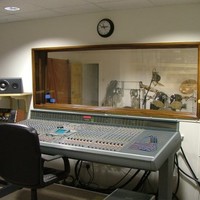 Abertawe Road Studio Pez Anderson