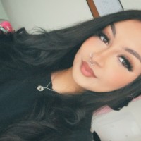 Tracie Flores