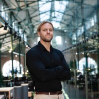Mikael B.