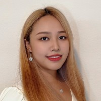 Yixin Jiang