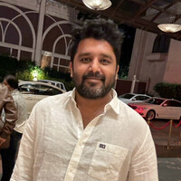 Nikhil R Reddy