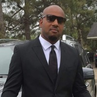 Dennis Dixon