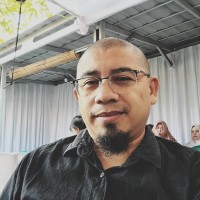 RONI ROMANSYAH