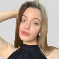 Julia Tuckaya