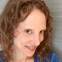 Julie Pastore