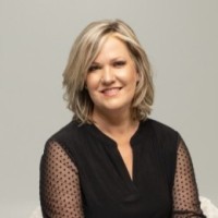 Laurie Callaghan, Cltp