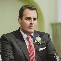 Simon Leader