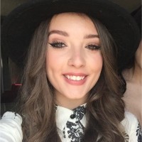 Victoria Steele