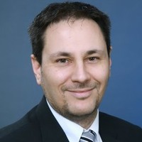 Wolfgang Schöbel