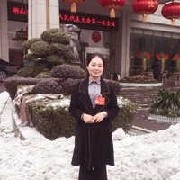 何丽华