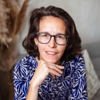Barbara Szabo
