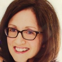 Lorraine O'Regan