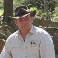 Dr. Robert L. Straitt