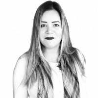Julie H. D' León J.