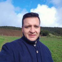 Andres Mauricio Gutierrez Castañeda