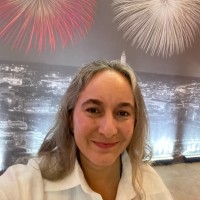 Christa Divis, Mba