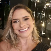 Denise Santos