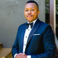 Bandile Ngcolomba