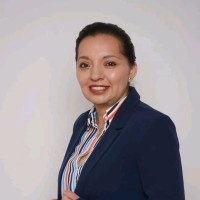 Evelyn Baza